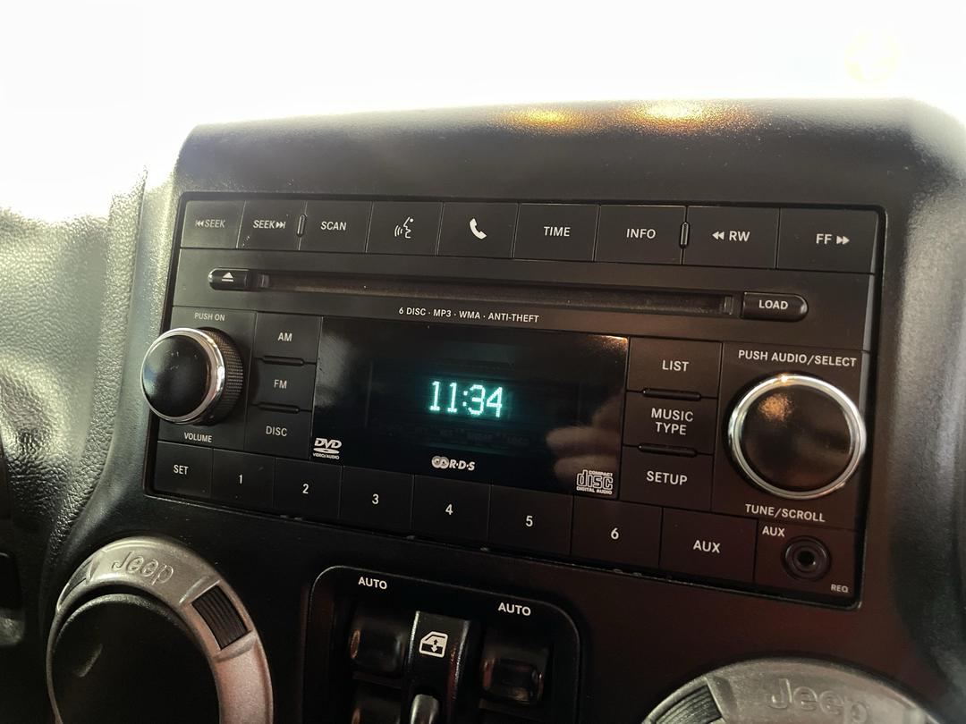 Photo '27' of Jeep Wrangler