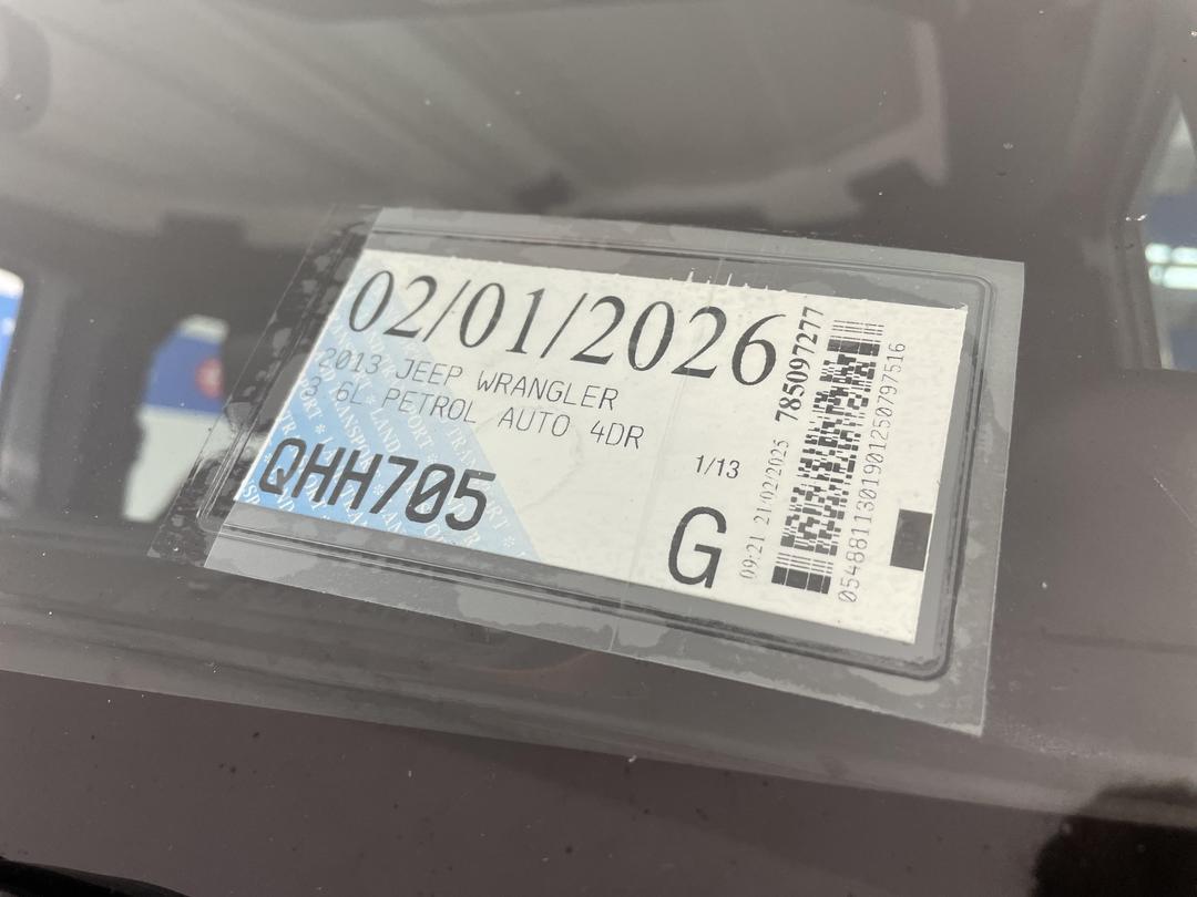 Photo '33' of Jeep Wrangler