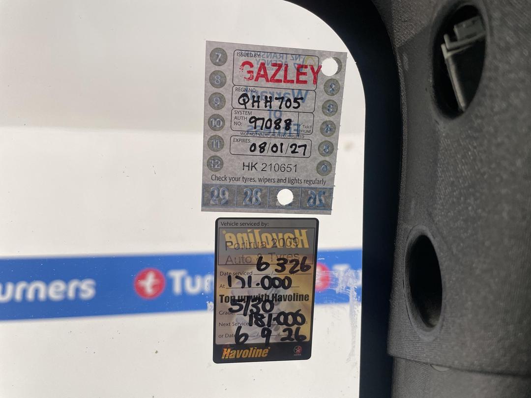 Photo '32' of Jeep Wrangler