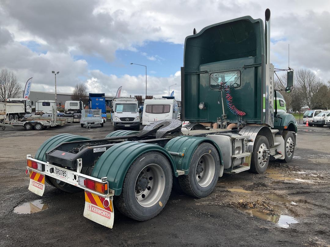 Photo '4' of KENWORTH T 408 Tractor Unit