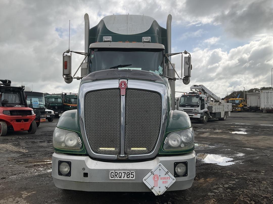 Photo '9' of KENWORTH T 408 Tractor Unit