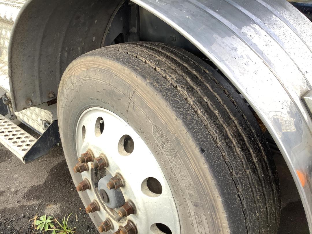 Photo '38' of KENWORTH T 408 Tractor Unit