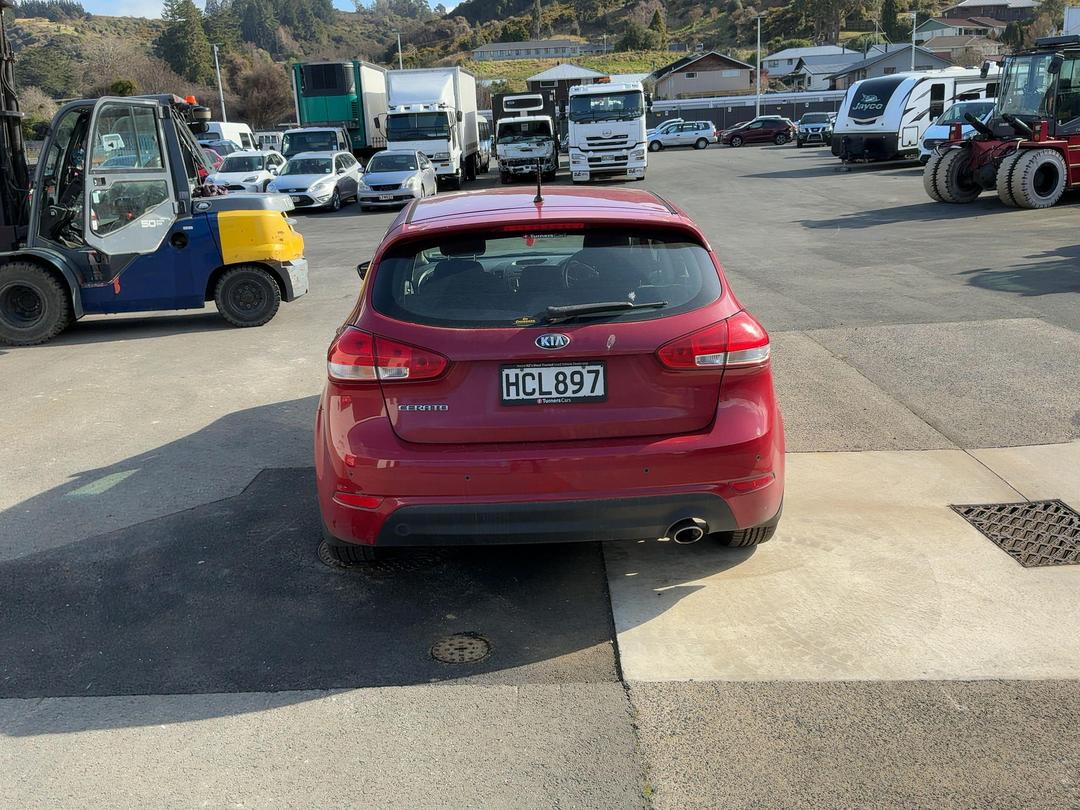 Photo '6' of KIA Cerato LX Photo '6' of KIA Cerato LX