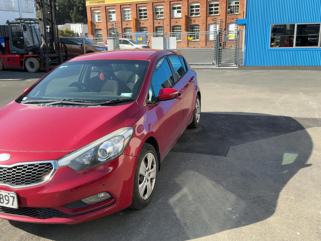 Photo '3' of KIA Cerato LX Photo '3' of KIA Cerato LX