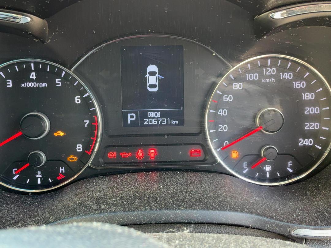 Photo '9' of KIA Cerato LX Photo '9' of KIA Cerato LX