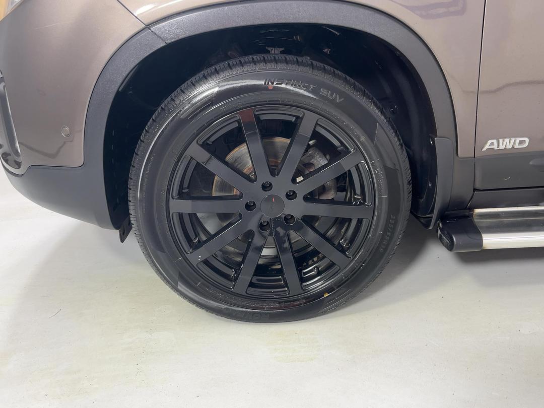 Photo '10' of KIA Sorento