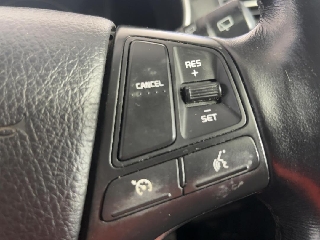 Photo '26' of KIA Sorento