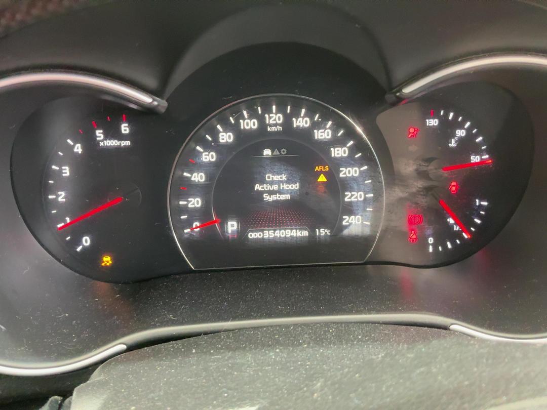 Photo '19' of KIA Sorento Premium Photo '19' of KIA Sorento Premium