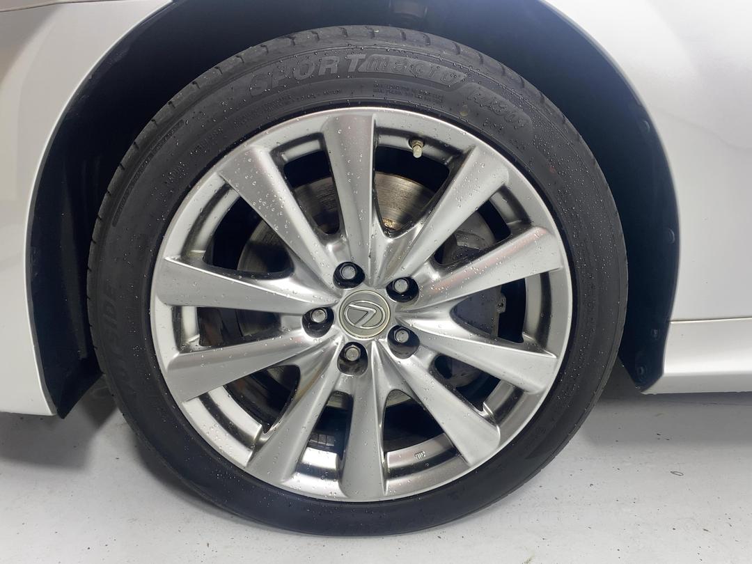 Photo '10' of Lexus GS450H