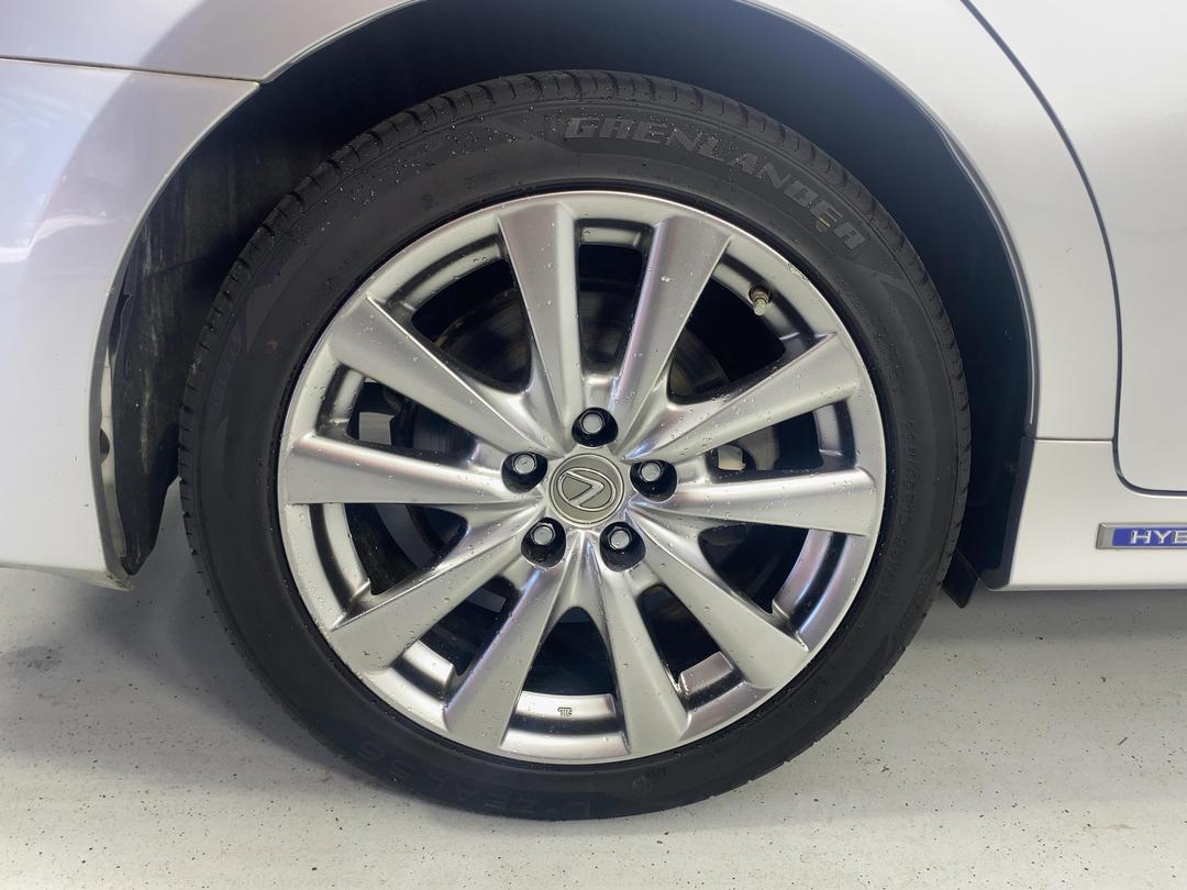 Photo '12' of Lexus GS450H
