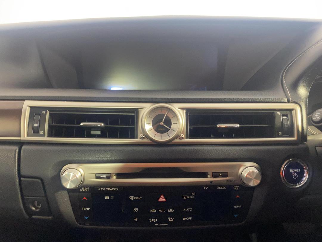 Photo '18' of Lexus GS450H