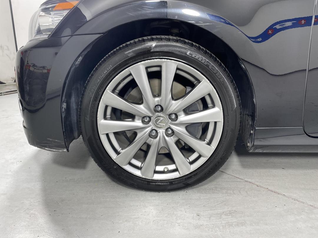 Photo '10' of Lexus GS450H