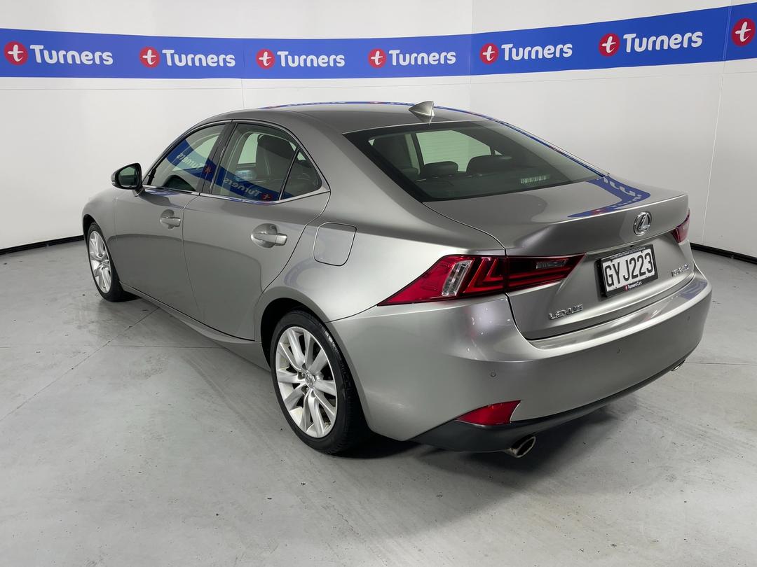 Photo '5' of Lexus IS250
