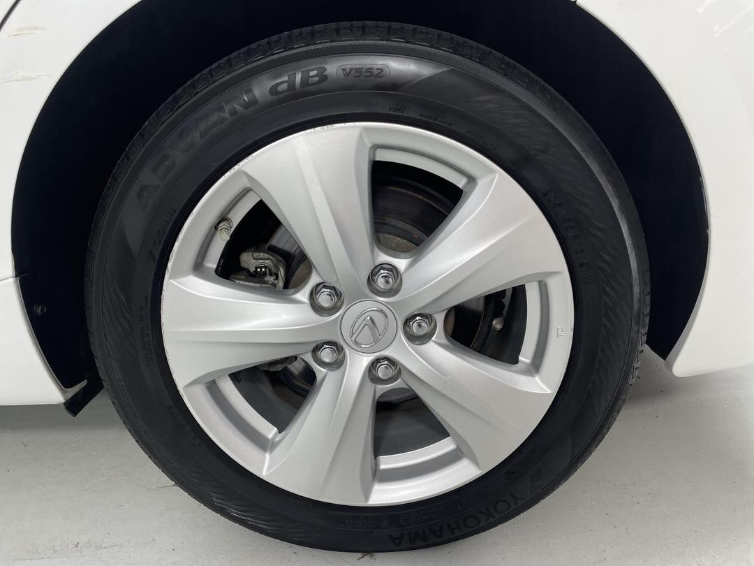 Photo '11' of Lexus IS300H