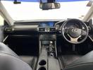 Thumbnail '17' of Lexus IS300H