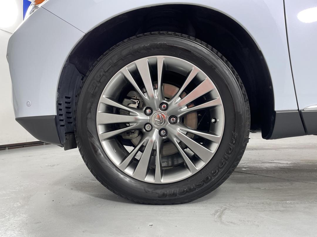 Photo '10' of Lexus RX450H