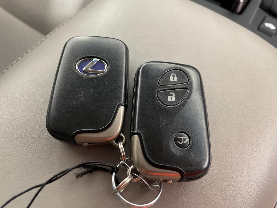 Photo '22' of Lexus RX450H