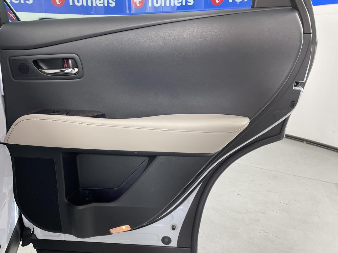 Photo '19' of Lexus RX450H