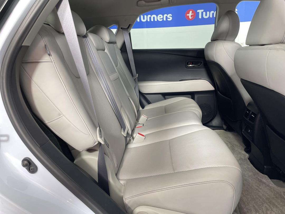 Photo '20' of Lexus RX450H