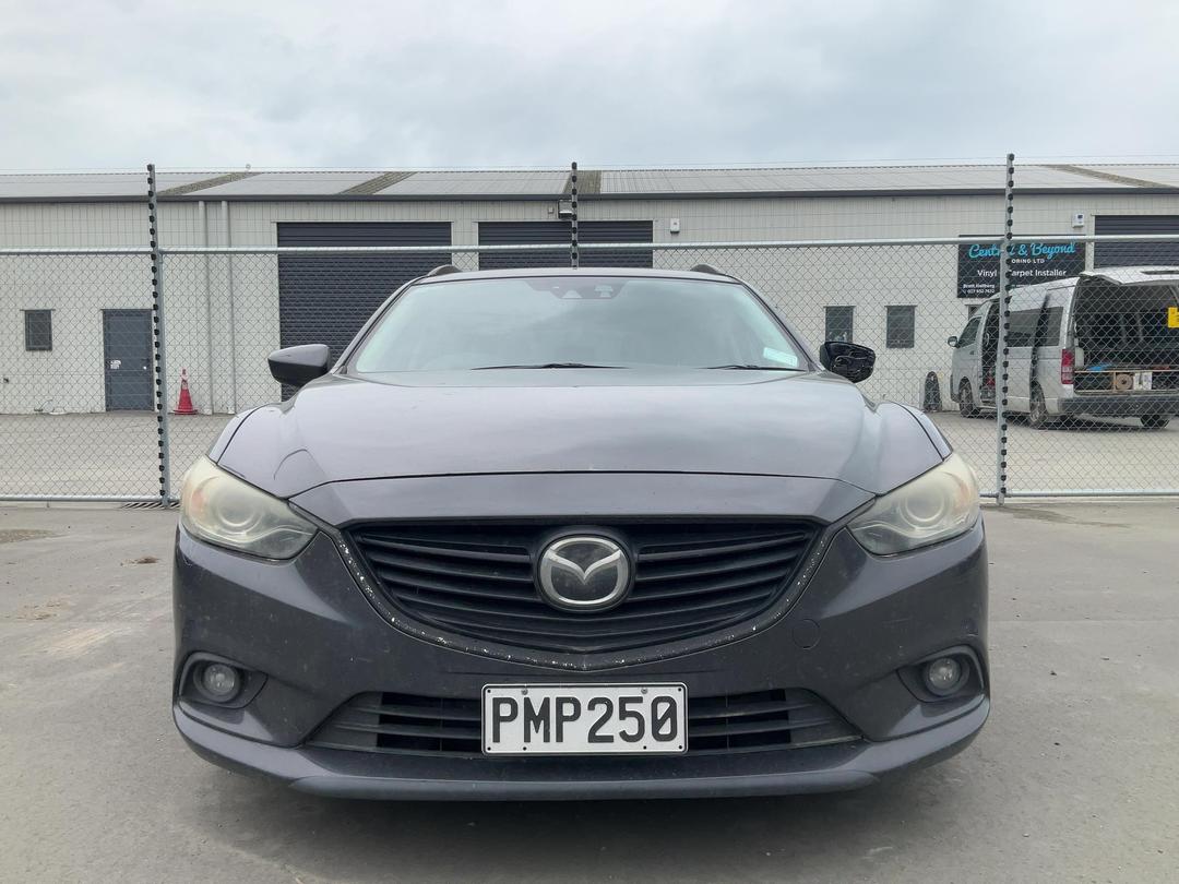 Photo '2' of Mazda Atenza