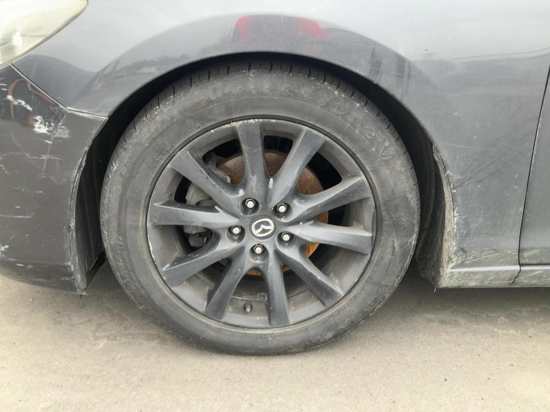 Photo '8' of Mazda Atenza