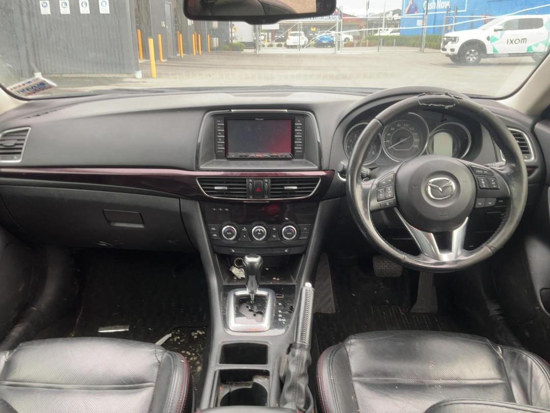 Photo '15' of Mazda Atenza