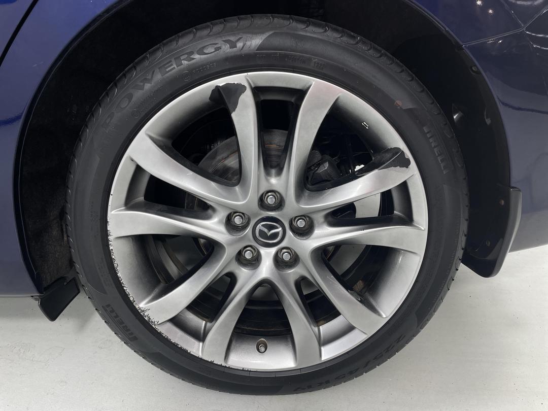 Photo '11' of Mazda Atenza