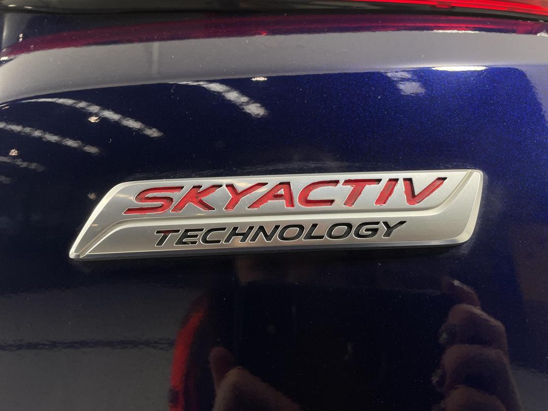 Photo '29' of Mazda Atenza