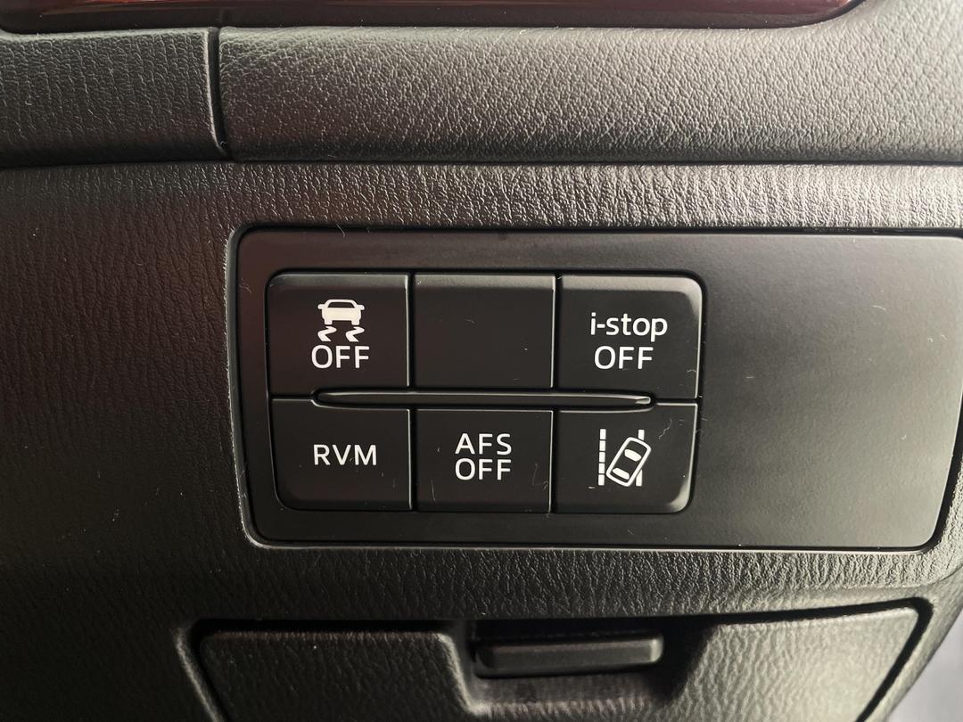 Photo '24' of Mazda Atenza