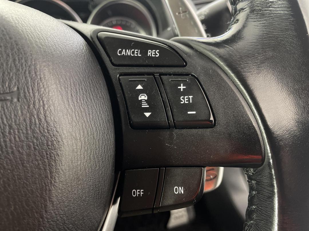 Photo '25' of Mazda Atenza