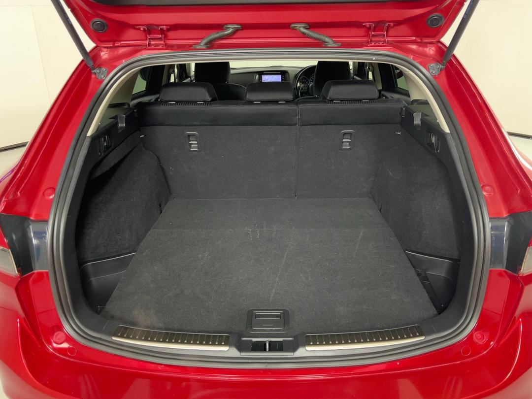 Photo '14' of Mazda Atenza