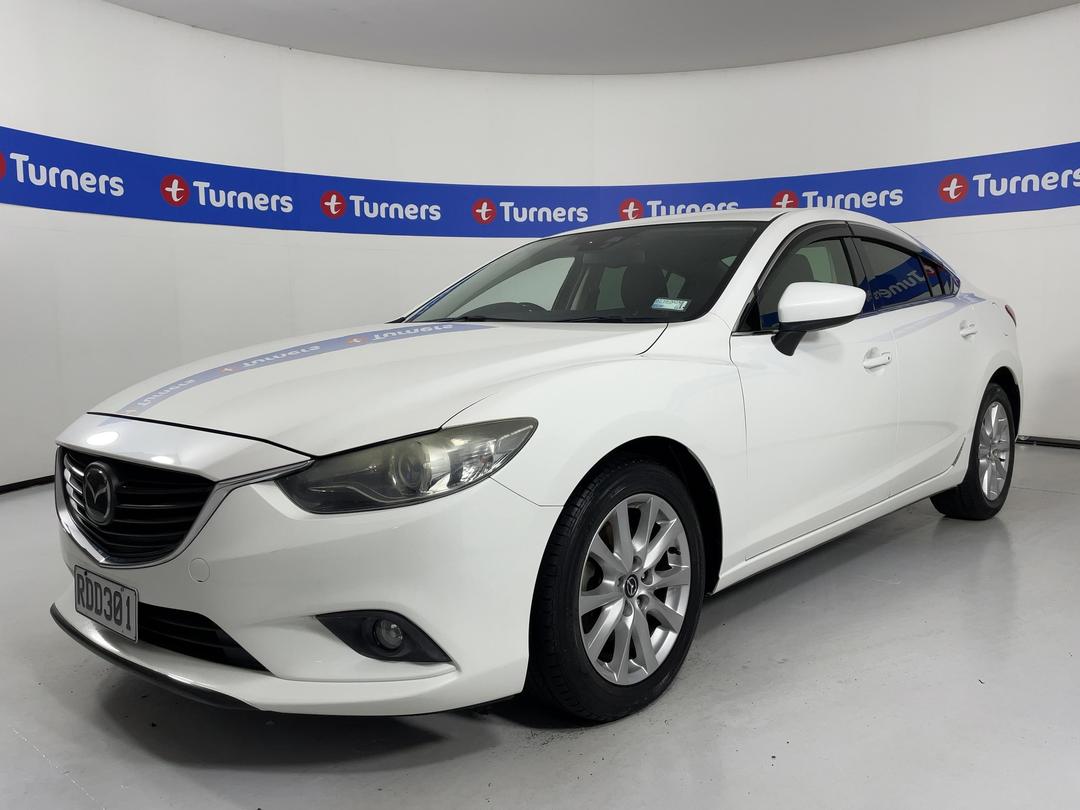 Photo '4' of Mazda Atenza
