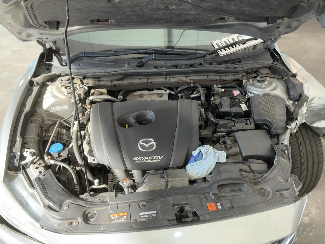 Photo '21' of Mazda Atenza