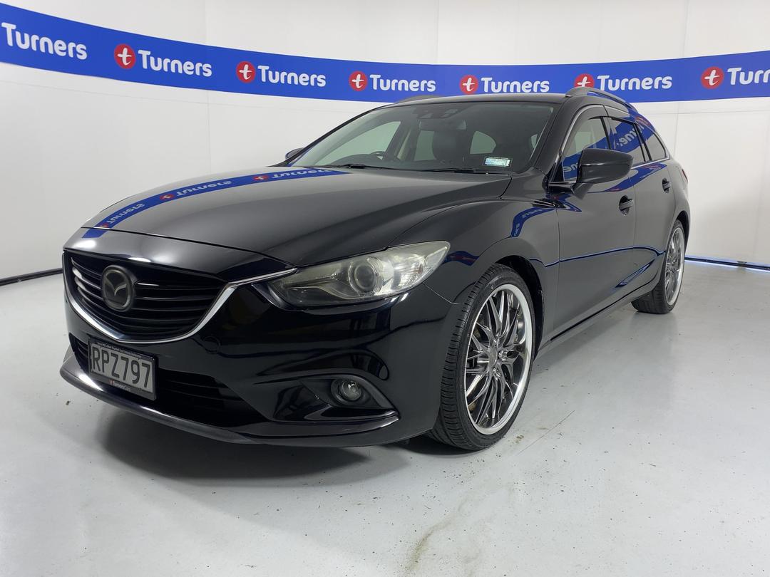 Photo '4' of Mazda Atenza