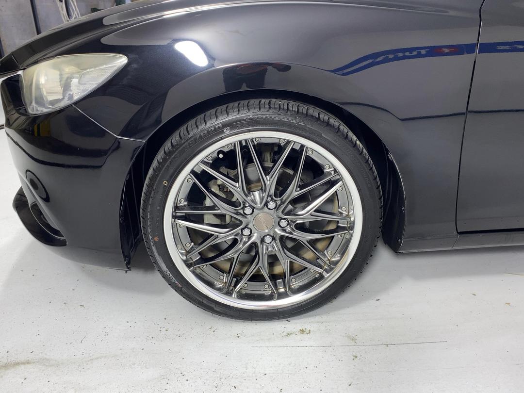 Photo '10' of Mazda Atenza