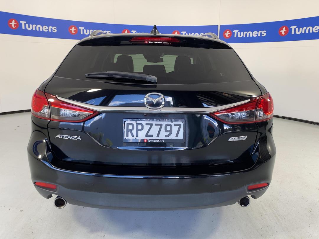Photo '6' of Mazda Atenza