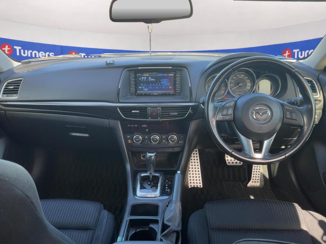 Photo '17' of Mazda Atenza