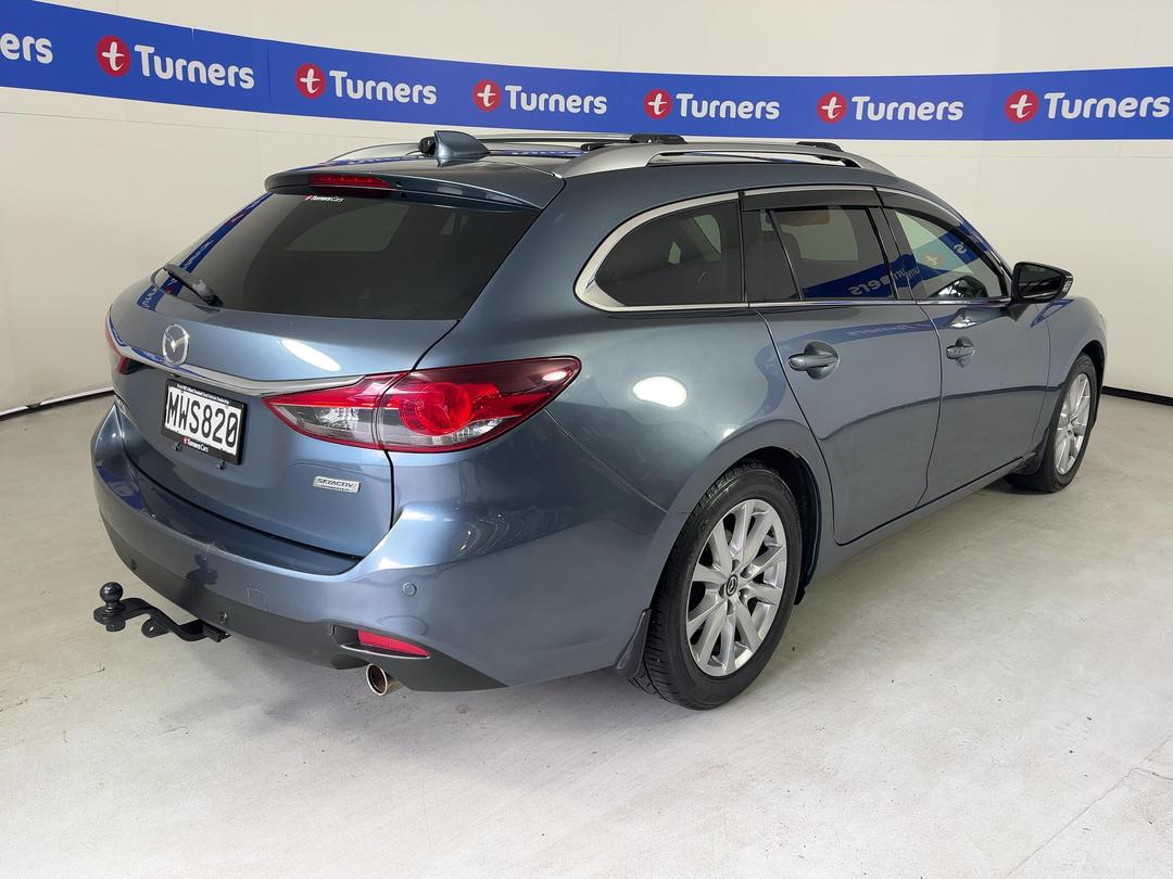 Photo '7' of Mazda Atenza