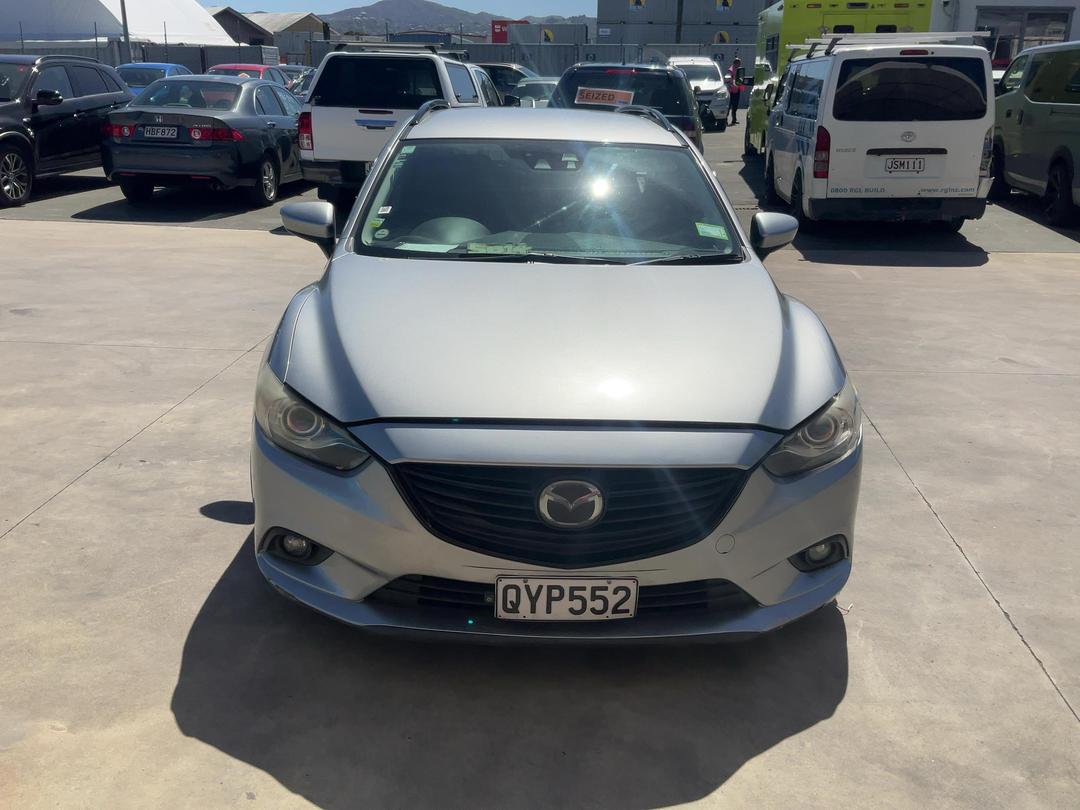 Photo '3' of Mazda Atenza Photo '3' of Mazda Atenza