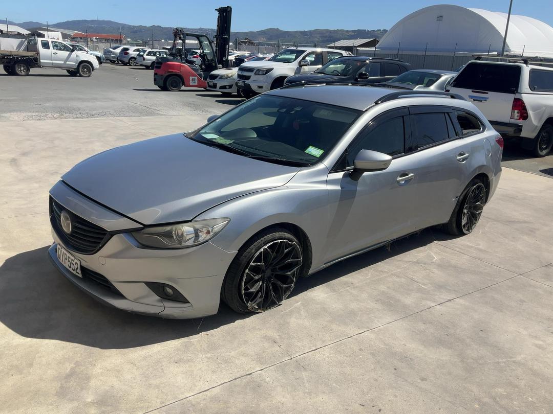 Photo '4' of Mazda Atenza Photo '4' of Mazda Atenza