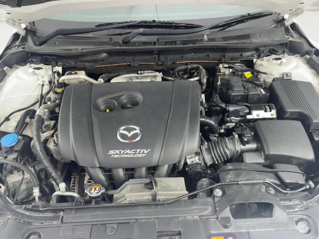 Photo '13' of Mazda Atenza