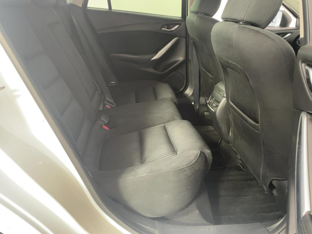 Photo '20' of Mazda Atenza