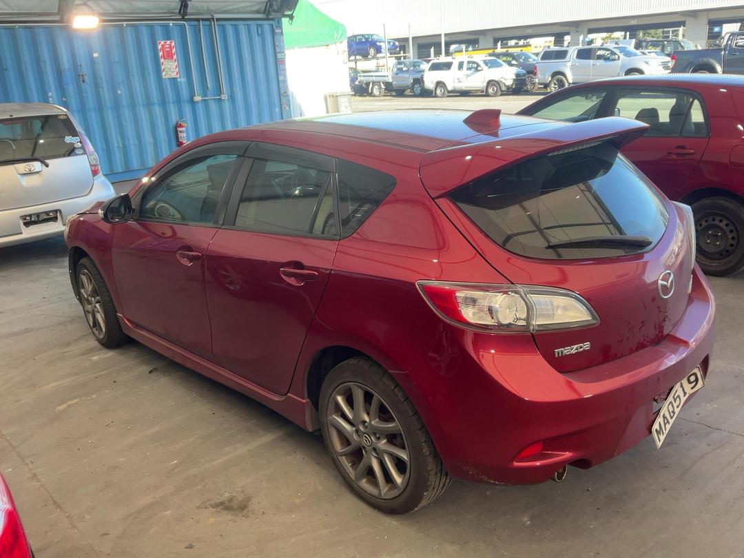 Photo '5' of Mazda Axela