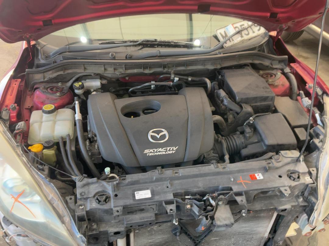 Photo '8' of Mazda Axela