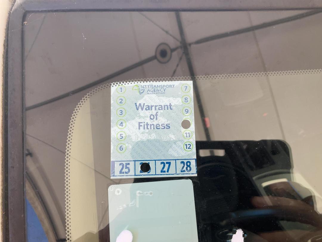 Photo '11' of Mazda Axela