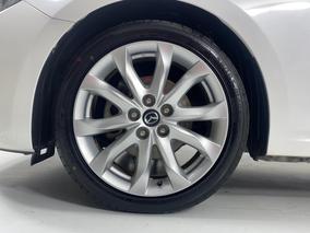 Photo '10' of Mazda Axela