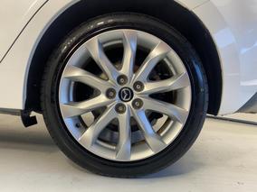 Photo '11' of Mazda Axela
