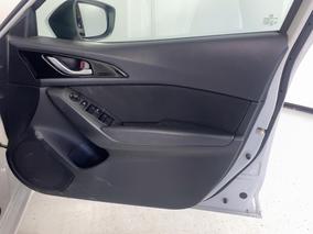 Photo '15' of Mazda Axela
