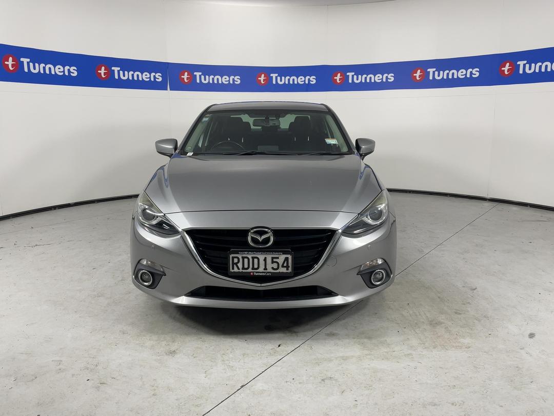 Photo '2' of Mazda Axela