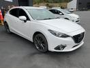Thumbnail '2' of Mazda Axela